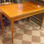 389 8645 WRITING DESK